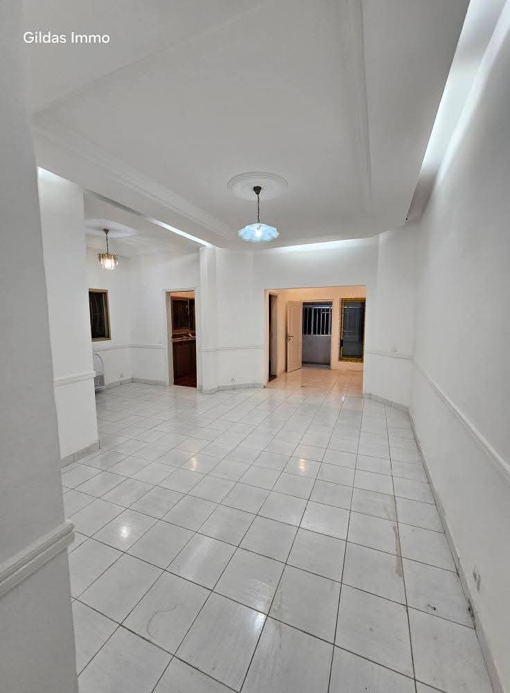 Vend  appartement